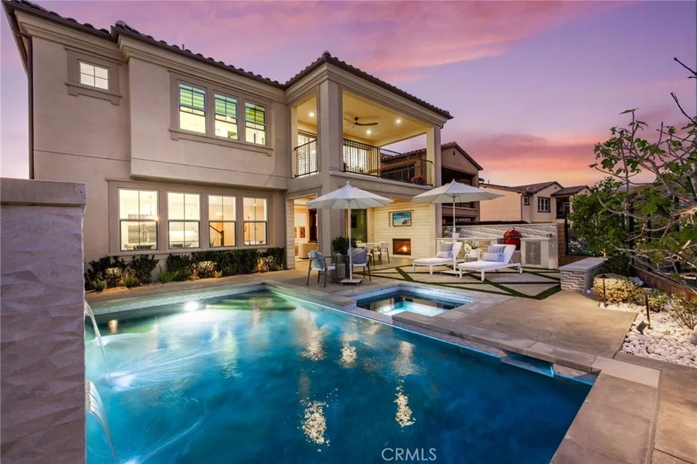 Unit for sale at 33 Cielo Azul, Mission Viejo, CA 92692
