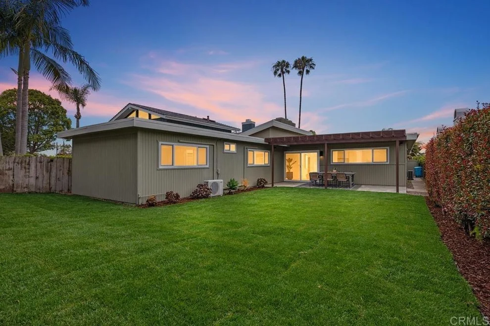 Unit for sale at 13743 Recuerdo Drive, Del Mar, CA 92014