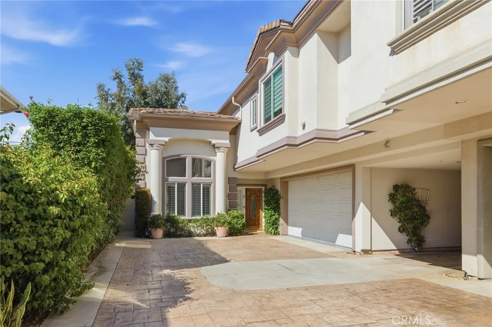 Unit for sale at 2409 Ruhland Ave., Redondo Beach, CA 90278