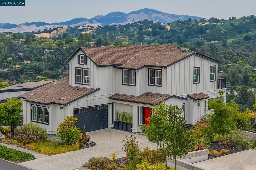 Unit for sale at 38 Fiddleneck Way, Orinda, CA 94563