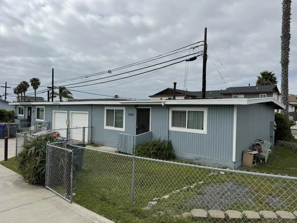 Unit for sale at 1204 8 13Th St, Imperial Beach, CA 91932