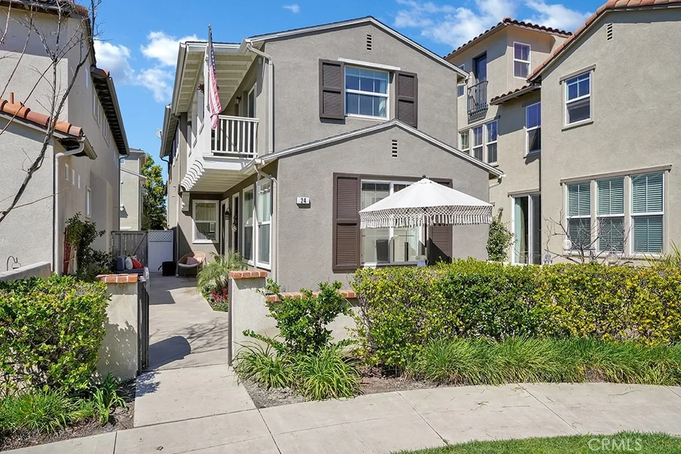 Unit for sale at 24 Sklar Street, Ladera Ranch, CA 92694