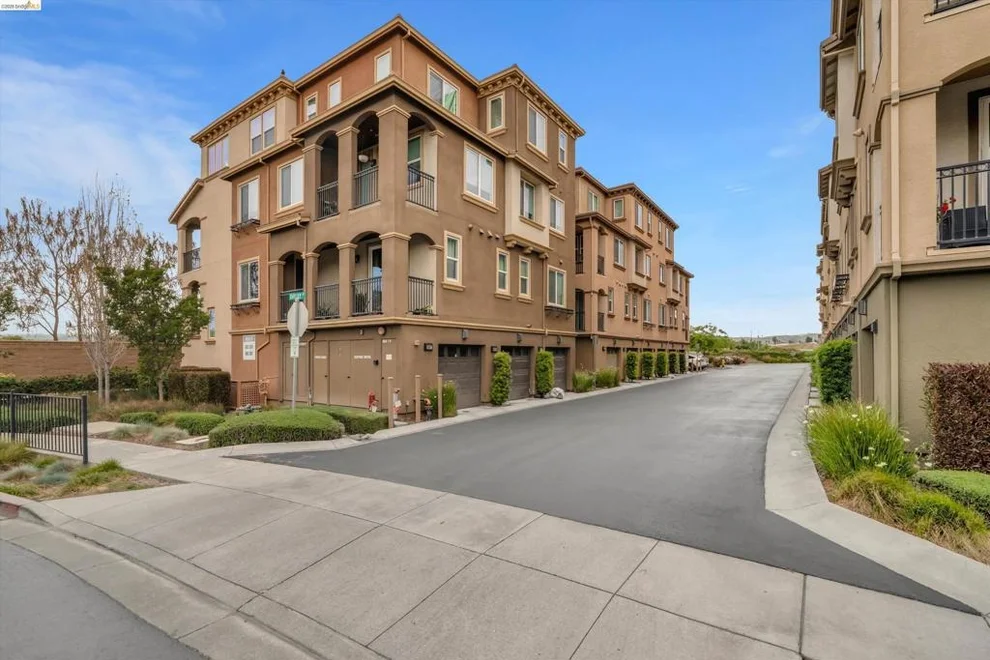 Unit for sale at 5659 Daylily St, Newark, CA 94560-4884