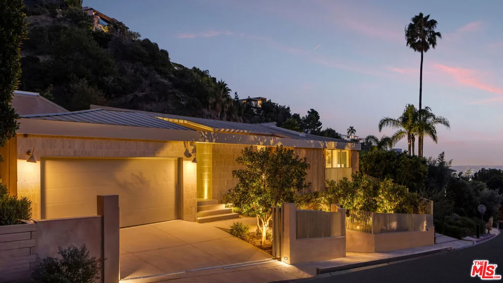 Unit for sale at 1600 Rising Glen Road, Los Angeles, CA 90069