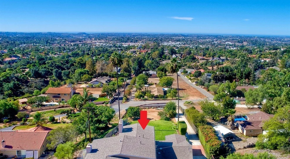Unit for sale at 1753 Elevado, Vista, CA 92084