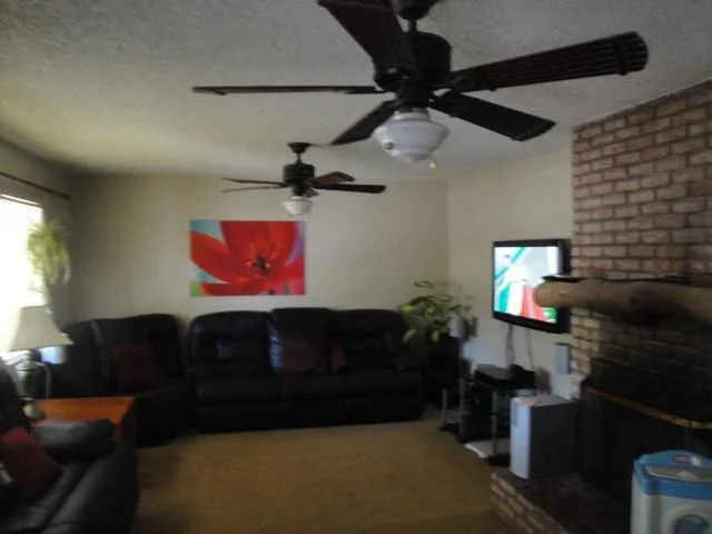Unit for sale at 2106 Warmlands Avenue, Vista, CA 92084
