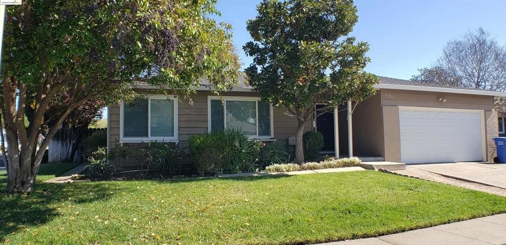 Unit for sale at 1892 Lynwood Dr, Concord, CA 94519
