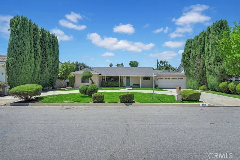 Unit for sale at 2221 S 4th Ave, Arcadia, CA 91006