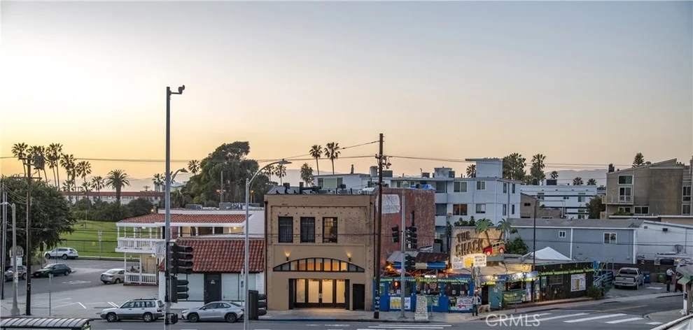 Unit for sale at 179 -181 Culver, Playa Del Rey, CA 90293