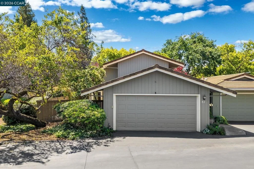 Unit for sale at 87 Rolling Green Cir, Pleasant Hill, CA 94523
