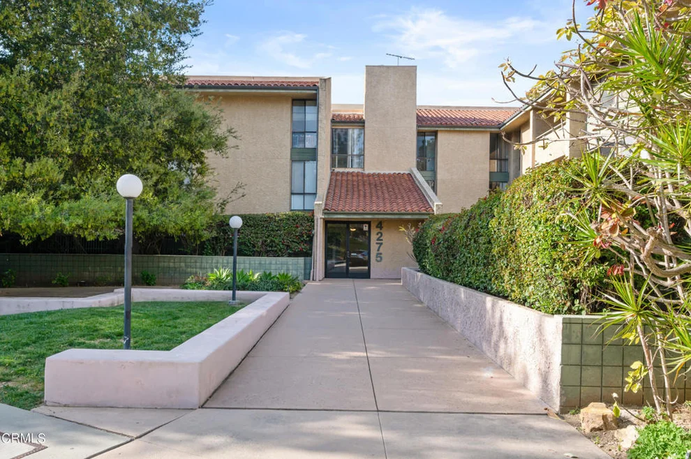 Unit for sale at 4275 Via Arbolada, Los Angeles, CA 90042