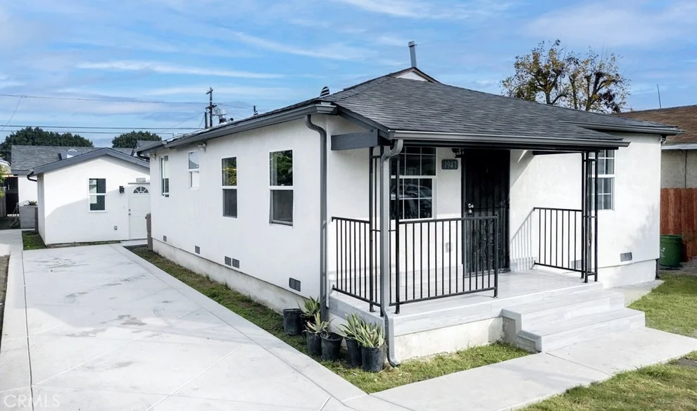 Unit for sale at 1947 1945 E 114th Street, Los Angeles, CA 90059