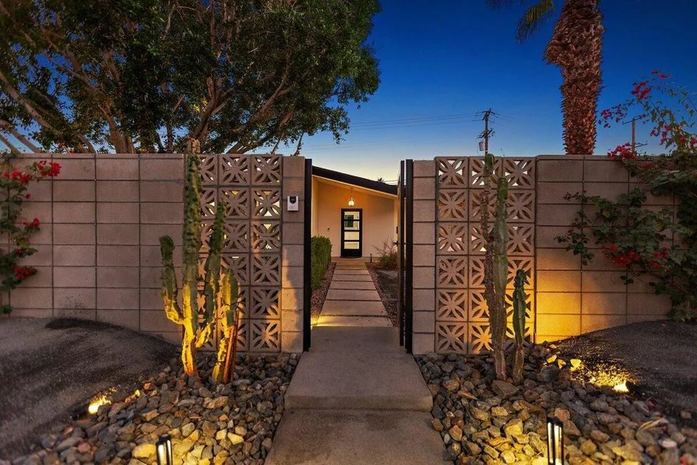 Unit for sale at 565 W Yorba Road, Palm Springs, CA 92262