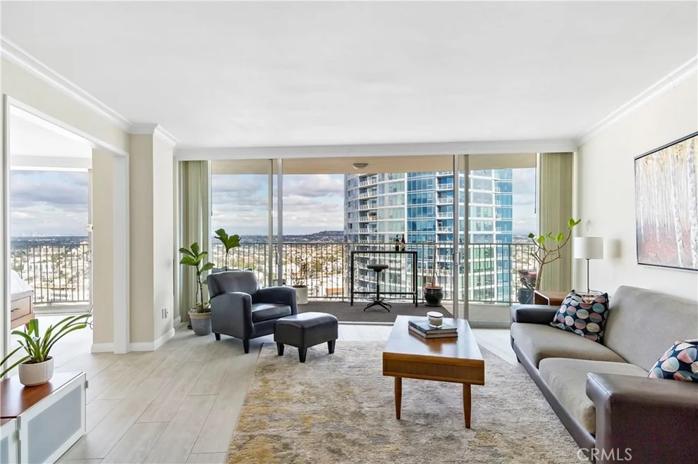 Unit for sale at 700 E Ocean Boulevard, Long Beach, CA 90802