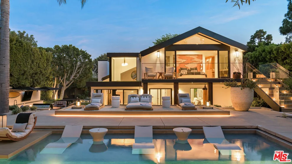Unit for sale at 28022 Sea Lane Drive, Malibu, CA 90265