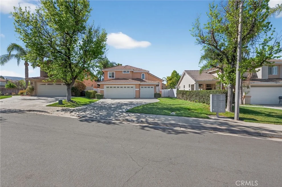 Unit for sale at 44797 Corte Sanchez, Temecula, CA 92592