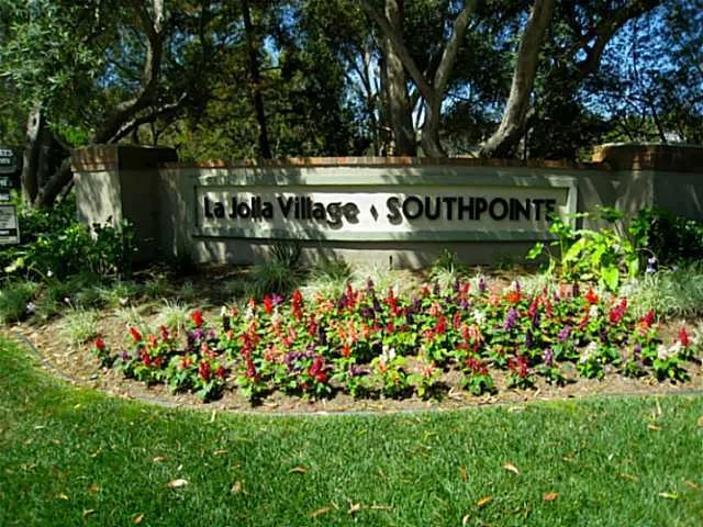Unit for sale at 8267 Caminito Modena, La Jolla, CA 92037