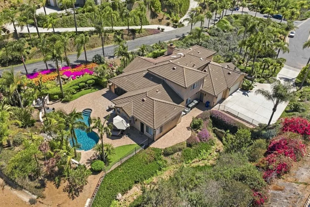 Unit for sale at 708 Vista Canyon, Vista, CA 92084