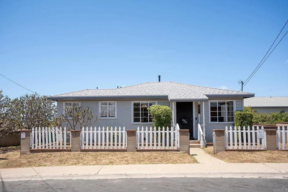 Unit for sale at 2726 Comstock St, San Diego, CA 92111