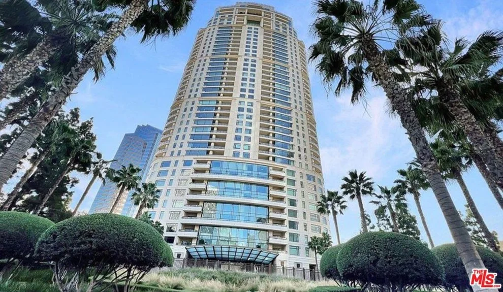 Unit for sale at 1 W Century Drive, Los Angeles, CA 90067