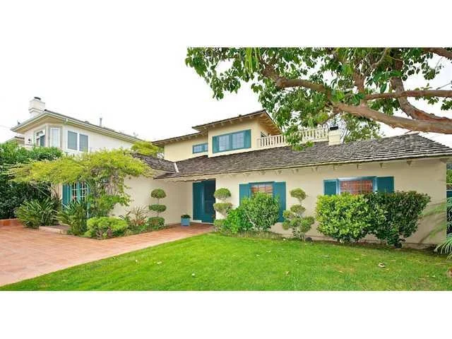 Unit for sale at 7505 Pepita Way, La Jolla, CA 92037