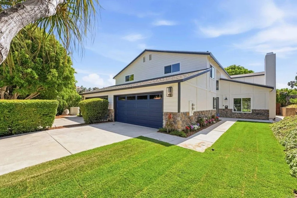 Unit for sale at 6739 Cantil Street, Carlsbad, CA 92009