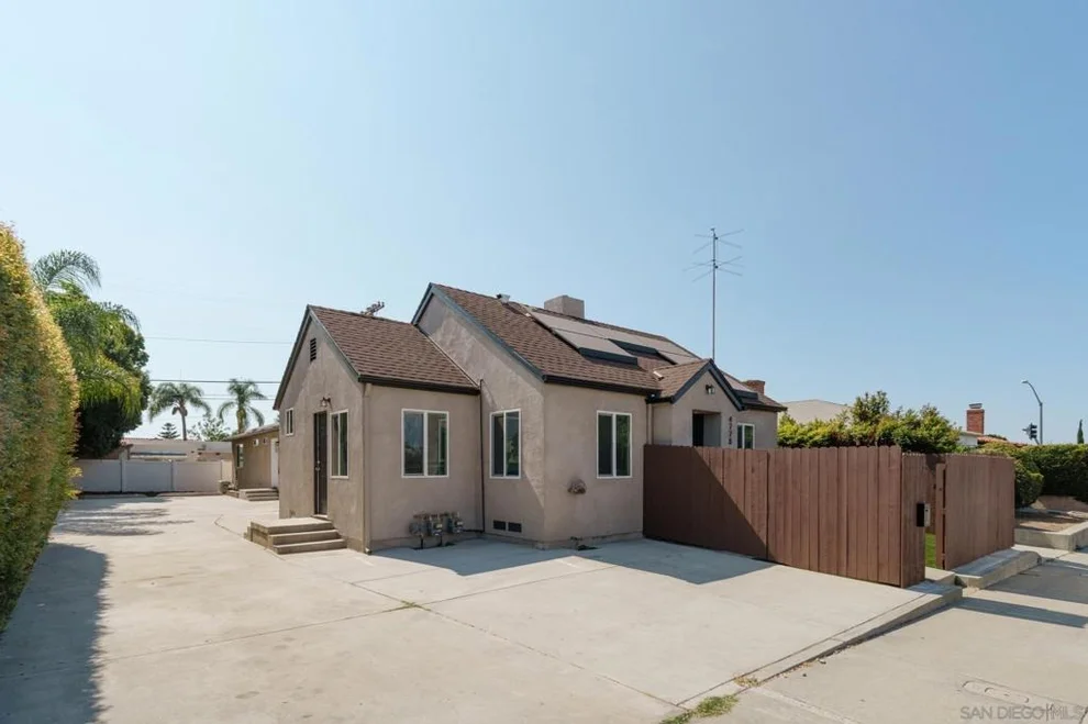 Unit for sale at 4778 80 College Ave, San Diego, CA 92115
