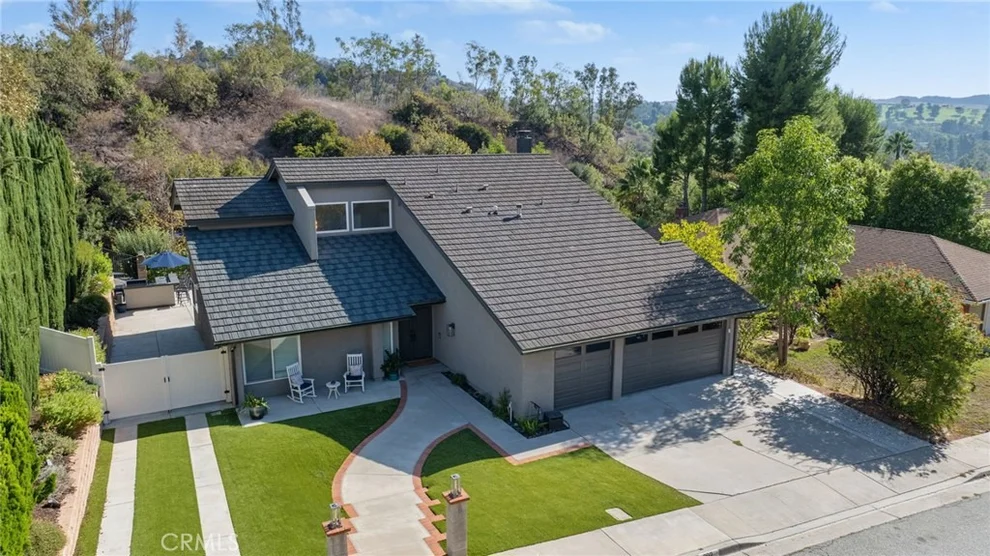 Unit for sale at 902 Calle Carrillo, San Dimas, CA 91773