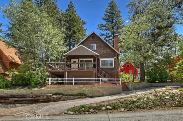 Unit for sale at 33024 Arrowbear, Running Springs, CA 92382