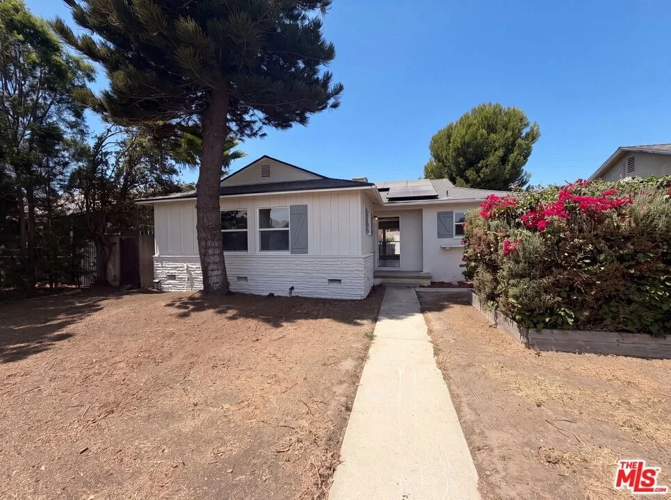 Unit for sale at 8015 Aldea Avenue, Los Angeles, CA 91406