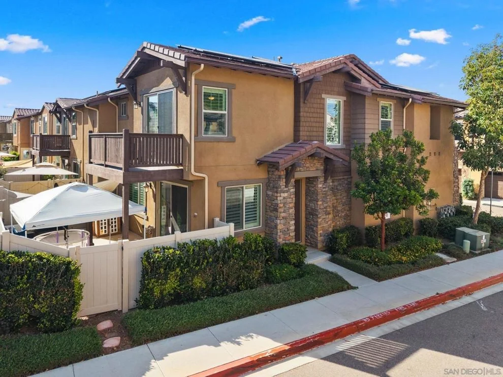 Unit for sale at 3251 Crecida, Carlsbad, CA 92010