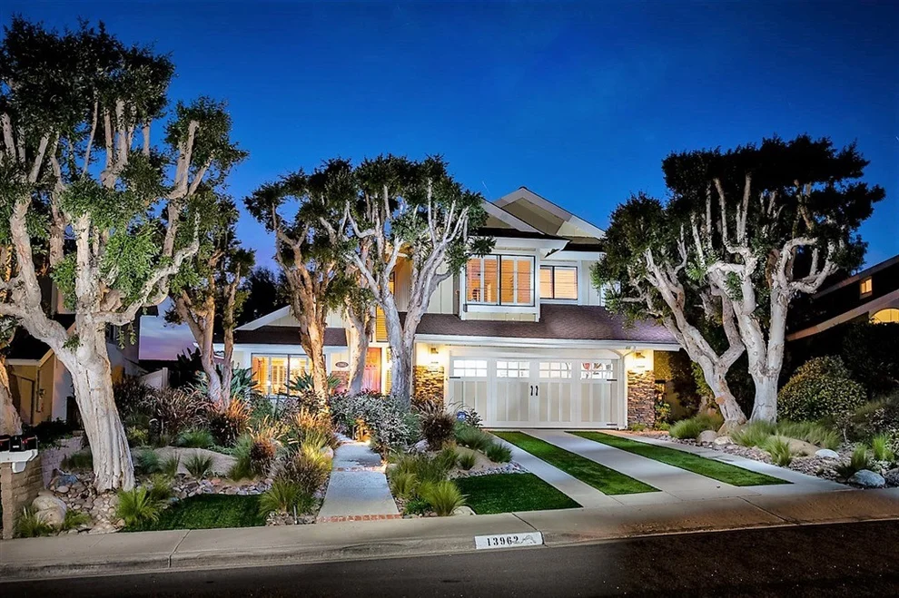 Unit for sale at 13962 Amber Sky Ln, San Diego, CA 92129