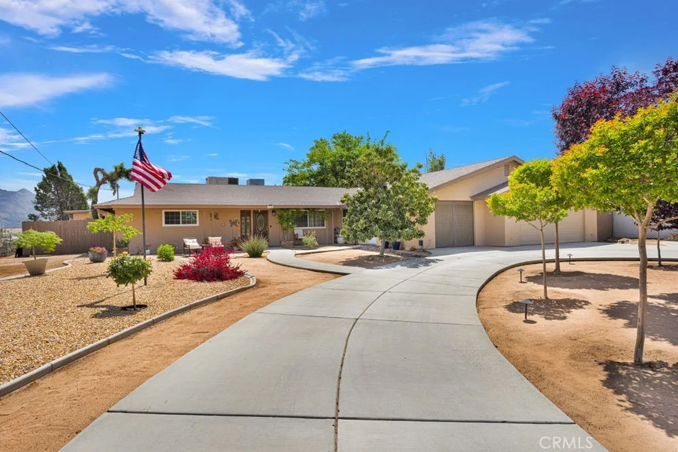 Unit for sale at 17345 Vista Street, Hesperia, CA 92345