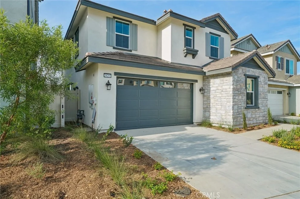 Unit for sale at 29257 Crescent Way, Highland, CA 92346