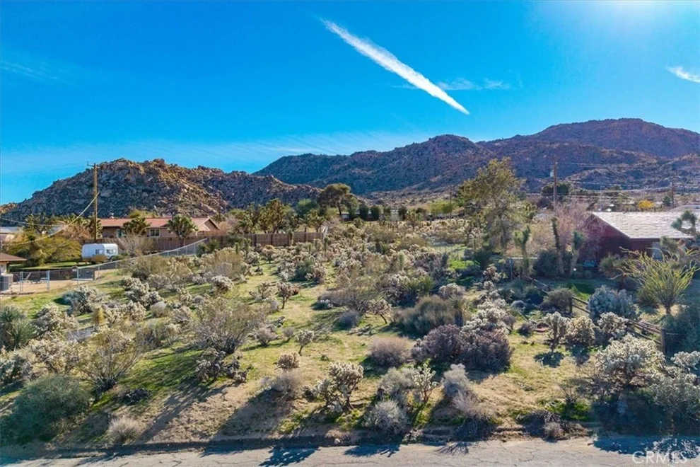 Unit for sale at 61017 Navajo Trail, Joshua Tree, CA 92252