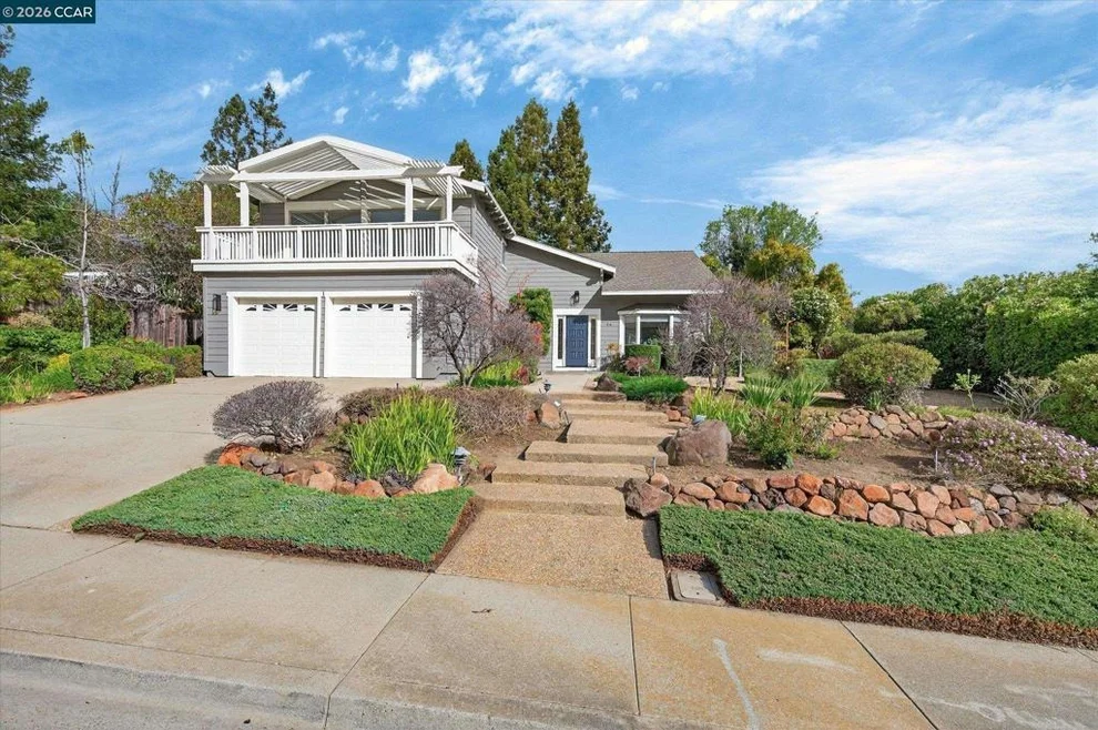Unit for sale at 218 Mountaire Cir, Clayton, CA 94517
