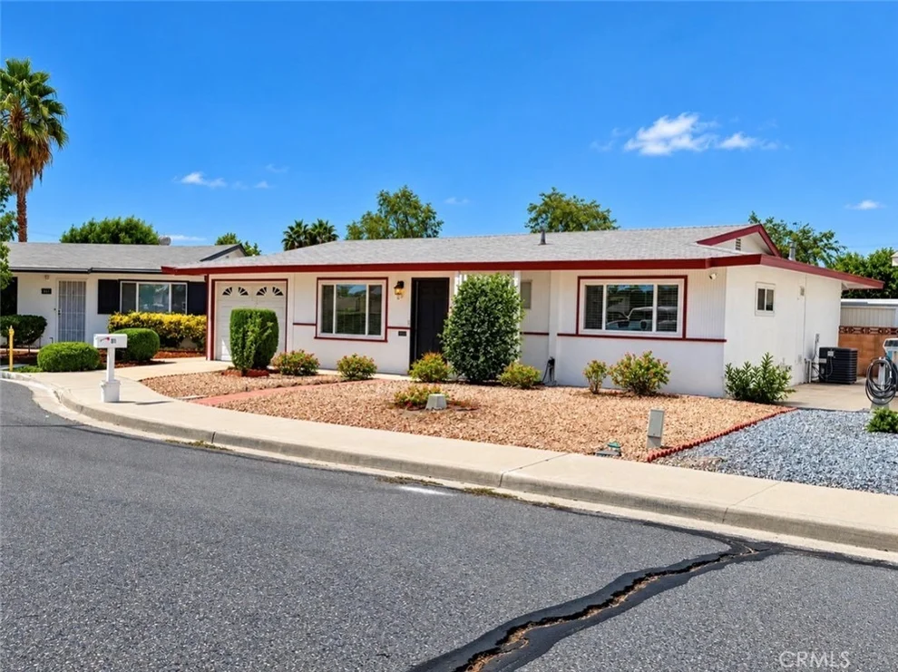 Unit for sale at 811 Majela, Hemet, CA 92543