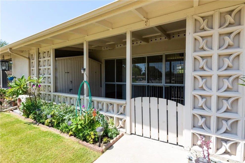 Unit for sale at 13820 1-42C Annandale, Seal Beach, CA 90740