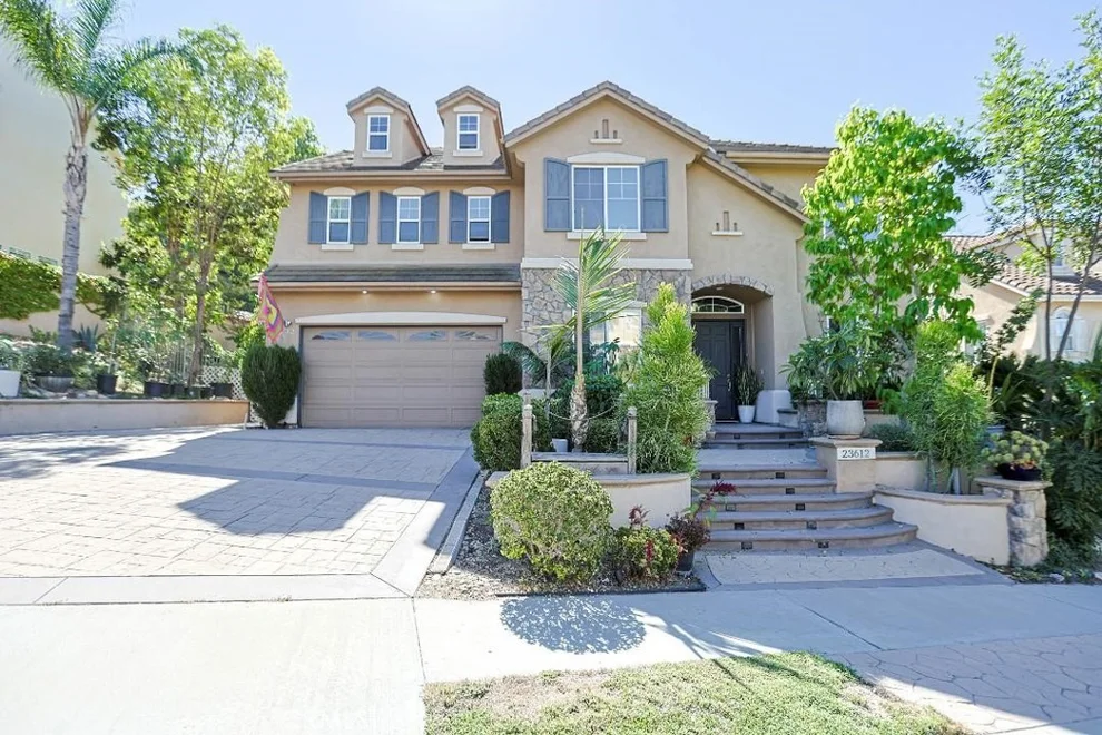 Unit for sale at 23612 Bradbury, Mission Viejo, CA 92692