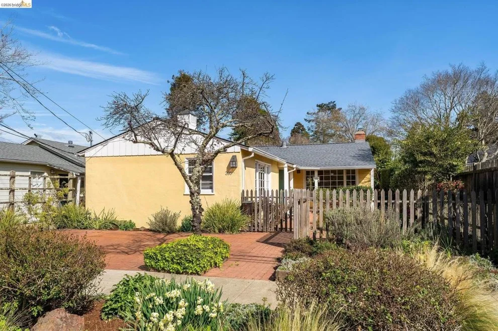 Unit for sale at 265 Purdue Ave, Kensington, CA 94708
