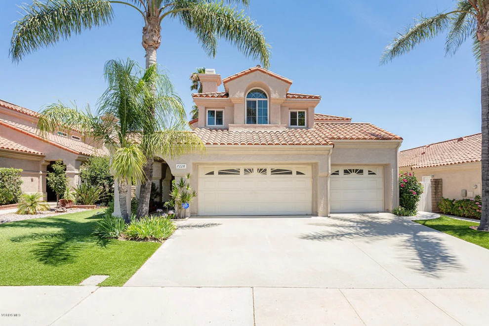 Unit for sale at 7228 University Drive, Moorpark, CA 93021