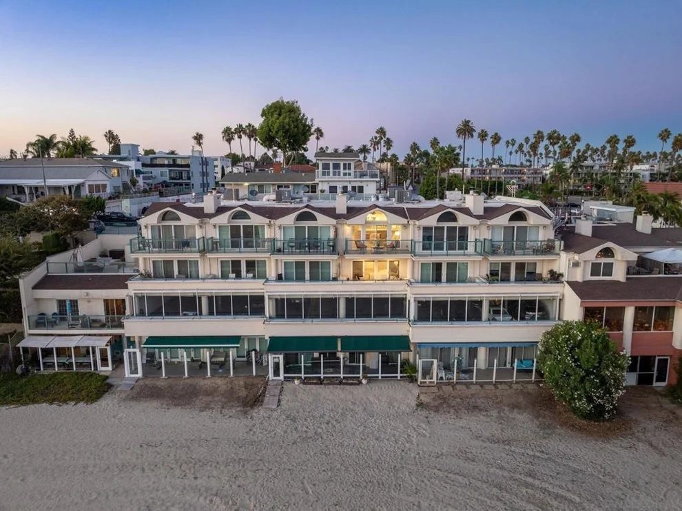 Unit for sale at 20 38Th Place, Long Beach, CA 90803
