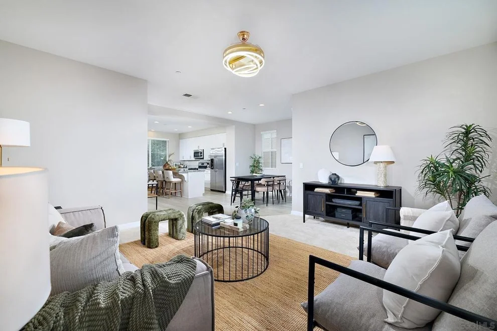 Unit for sale at 11313 Zapata Ave, San Diego, CA 92126