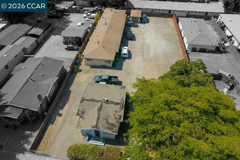Unit for sale at 24063 Park St, Hayward, CA 94541