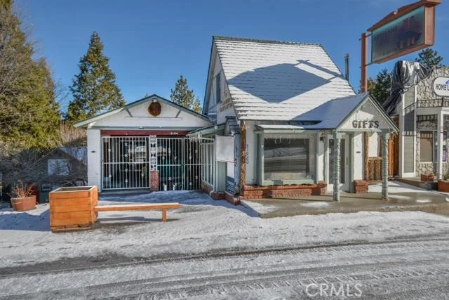 Unit for sale at 31980 Hilltop Drive, Running Springs, CA 92382