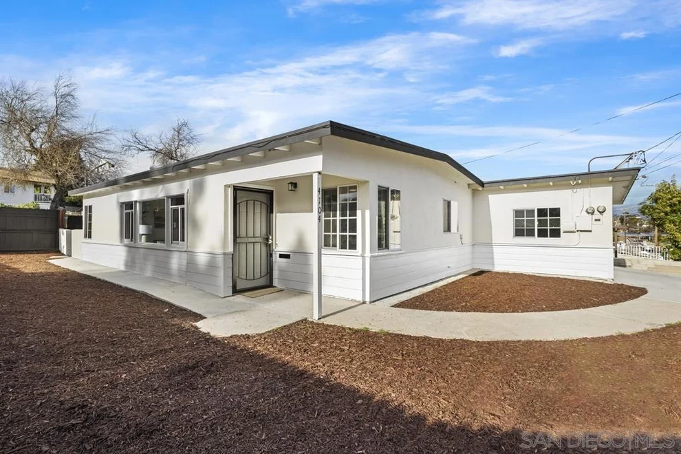 Unit for sale at 4102 04 Hemlock St, San Diego, CA 92113
