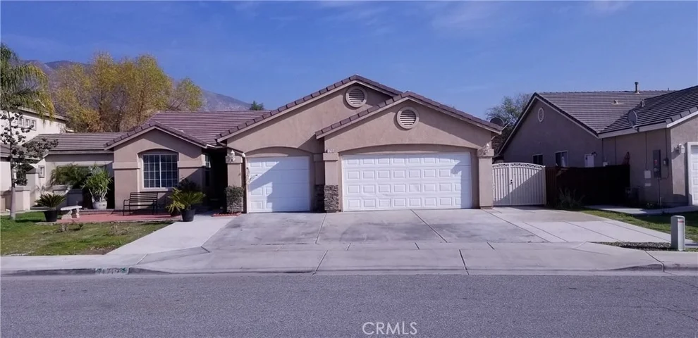 Unit for sale at 1719 Tustin Court, San Jacinto, CA 92583