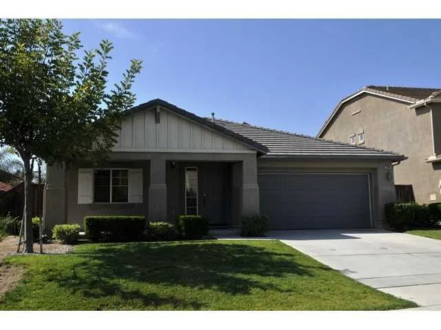 Unit for sale at 5124 Teal Way, Oceanside, CA 92057