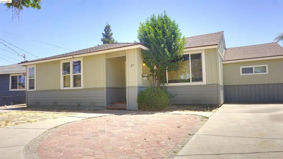 Unit for sale at 27 Robinson Ave, Pittsburg, CA 94565