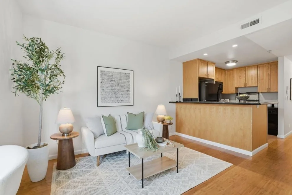 Unit for sale at 400 Alemany Boulevard, San Francisco, CA 94110